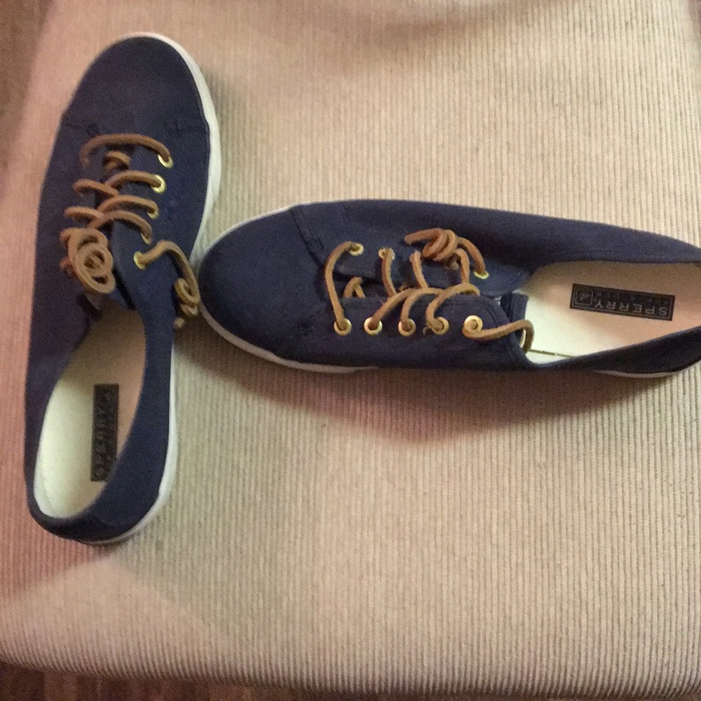 Blue Sperry Tennis shoes